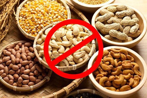 Hạn chế các thực phẩm dai và cứng - Niềng răng trong suốt mất bao lâu?