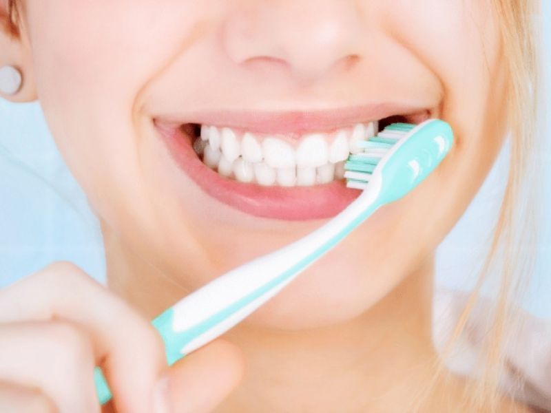 Mới trám răng có được đánh răng không​? Chăm sóc đúng cách
